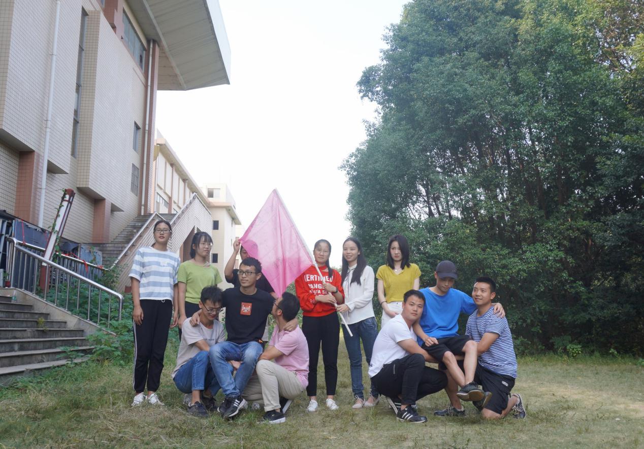 76533668f15a4741947a85c53dda1cfa.jpg 76533668f15a4741947a85c53dda1cfa.jpg