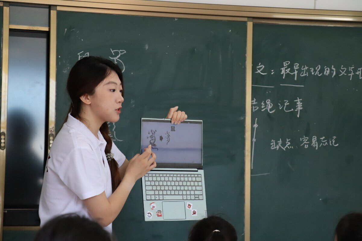 1452c0f0792a42fa8647e5dc594ff348.png 1452c0f0792a42fa8647e5dc594ff348.png