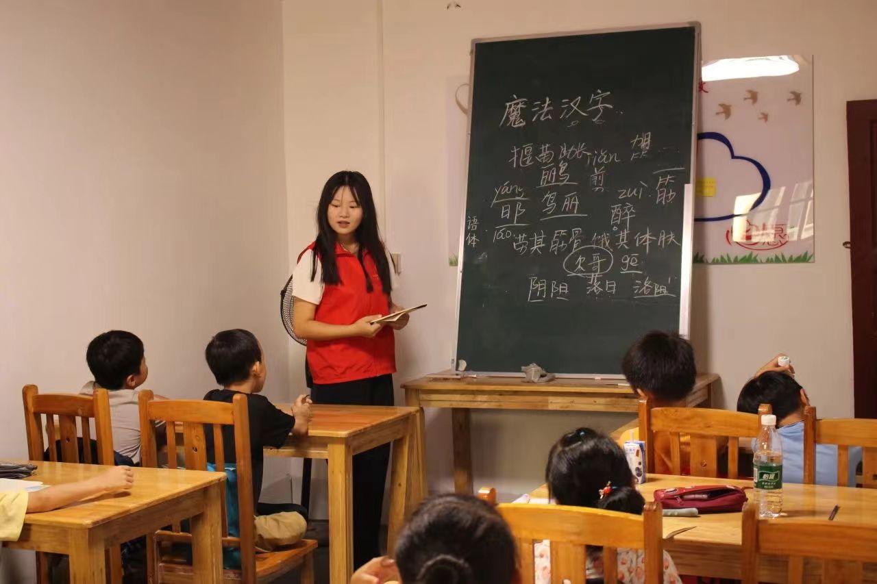 86e56c7eb0cb4df9a2537af4dfb151d4.jpg 86e56c7eb0cb4df9a2537af4dfb151d4.jpg