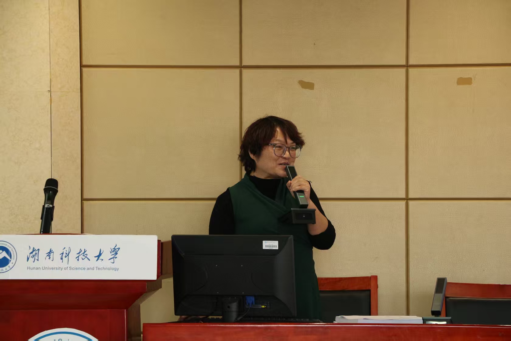 fc44065997944c439985ceb9f0bfe72c.jpg fc44065997944c439985ceb9f0bfe72c.jpg